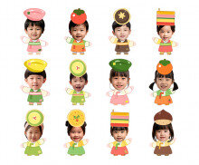 추석 음식과 아이 합성이미지