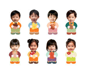 앉아있는 아이 (가을) 합성이미지