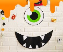 할로윈 몬스터 문 장식