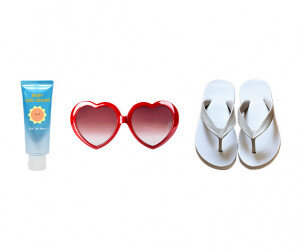 여름 용품(선글라스,쪼리,선크림)